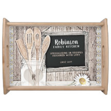 Cocina rústica con monograma