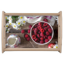 Frambuesas frescas y cocina bonita crema