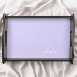 Bandeja Lavender Purple Modern Script Girly Monograma Nomb<br><div class="desc">Lavanda Purple Simple Script Monograma Lugar Sirviendo Bandeja. Esto hace que la graduación perfecta,  el cumpleaños,  el boda,  la ducha de novia,  el aniversario,  la ducha de bebé o la fiesta de soltera sea un regalo para alguien que ama el lujo glam y los estilos de moda.</div>