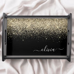 Bandeja Monograma del Purpurina negro dorado Nombre de la<br><div class="desc">Color negro y dorado Purpurina de esparkle manuscrito Monograma Lugar de servicio de la bandeja. Esto hace que la graduación perfecta, el cumpleaños, el boda, la ducha de novia, el aniversario, la ducha de bebé o la fiesta de soltera sea un regalo para alguien que ama el lujo glam y...</div>