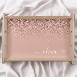 Bandeja Monograma monograma de guion de Purpurina rosa de<br><div class="desc">Oro Rosa - Rubor Pink Faux Sparkle Purpurina Script Monograma Lugar de servicio de la bandeja. Esto hace que la graduación perfecta, el cumpleaños, el boda, la ducha de novia, el aniversario, la ducha de bebé o la fiesta de soltera sea un regalo para alguien que ama el lujo glam...</div>