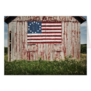 Bandera americana pintada en granero