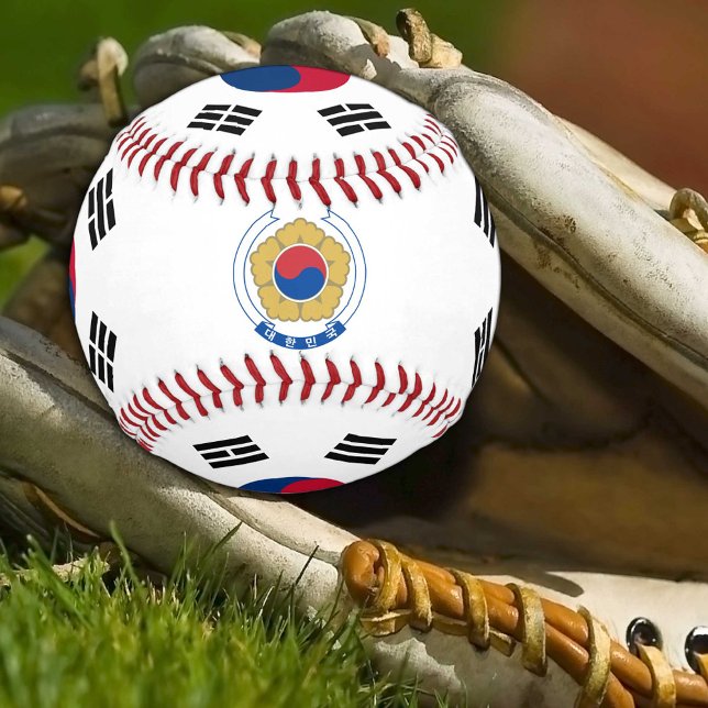 Bandera coreana y bolas de béisbol y deportes de C (Subido por el creador)