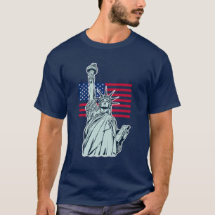 Bandera estadounidense con camiseta de Lady Libert