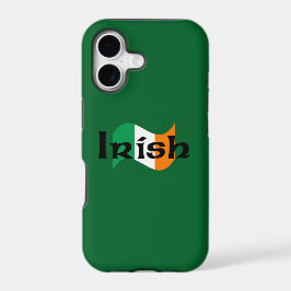 Bandera irlandesa con letra celta