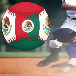 Bandera mexicana y bolas de béisbol