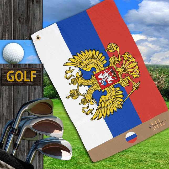Bandera rusa y toalla de golf monogramada en Rusia (Subido por el creador)