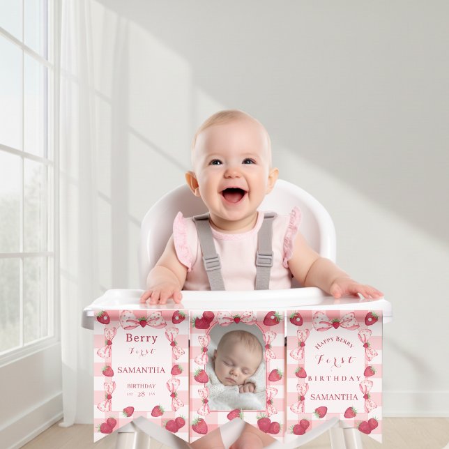 Banderas de banderín de lazos de gingham rojas de  (Photo Red Gingham Bows Berry First Bunting Banner)