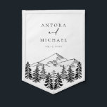 Banderín ANTORA Montañas Negras y Blancas Boda Nombres Deco<br><div class="desc">Este banner de inclinación presenta un bosquejo de pino blanco y negro con un colorante editable. Este banner es la decoración perfecta para tu boda,  ducha de compromiso,  o como regalo para la novia y el novio.</div>