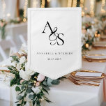 Banderín Elegante, clásico, monograma, blanco, Boda<br><div class="desc">Elegante,  clásico,  monograma,  blanco,  Boda Pennant con sus nombres y fecha.</div>