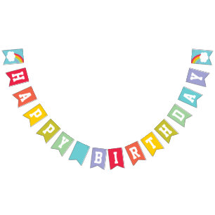 Banderines Arcoiris retro y nubes feliz cumpleaños