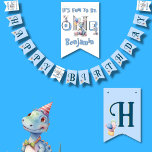 Banderines Boy First Birthday Fun One Dinosaur 1er cumpleaños<br><div class="desc">Celebra tu "Benjamin's" convirtiéndose en uno con este divertido banner de cumpleaños de personalizado con tema de dinosaurios Bunting Flags. Es divertido volverse uno y compartir la ocasión con la familia y amigos. Cualquier pregunta de diseño sólo envía un chat o un correo electrónico a charmdesignstudio@rcn.com y estaremos encantados de...</div>