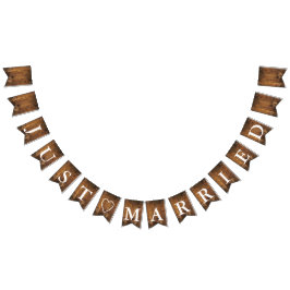 Banderines Faux Rustic Barn Wood acaba de casarse con Boda