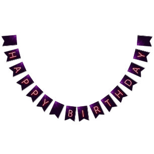 Banderines Feliz cumpleaños brillando luces neón en morado os