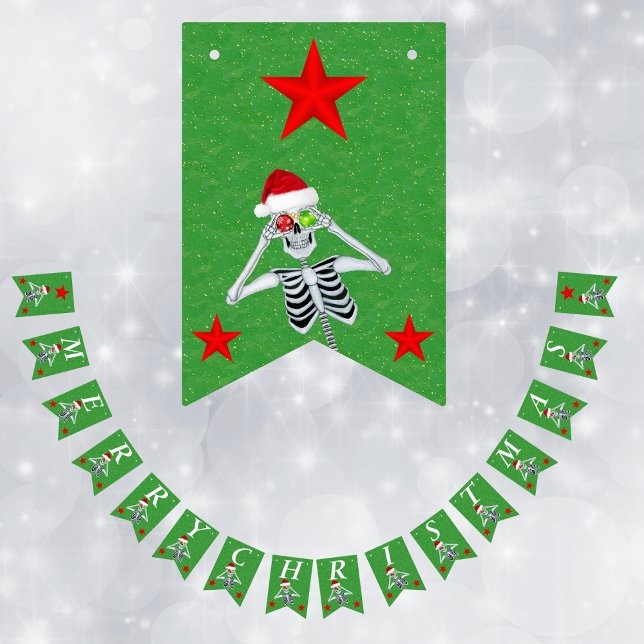 Banderines Feliz Navidad Fun Skeleton Red Stars Green (Fun Skeleton ornament eyes Santa hat red stars on green Merry Christmas party banner bunting flags.)