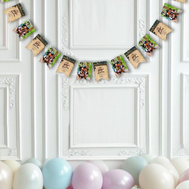 Banderines Fiesta de cumpleaños de Jolly Roger Pirate (Subido por el creador)