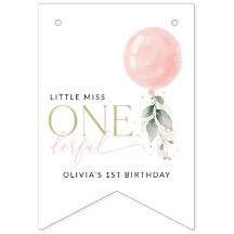 Globo rosa, eucalipto, vegetación, primer cumpleañ