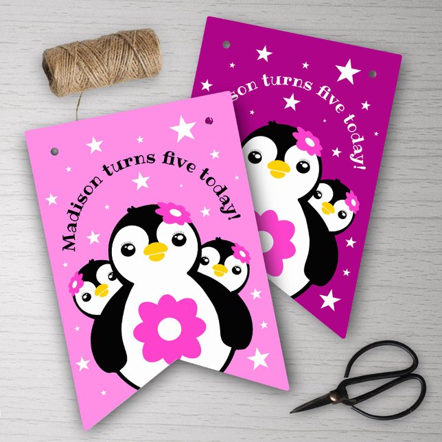 Banderines Niña Lindos Pingüinos Cumpleaños Flores Rosas (Cute Happy Birthday Girl Penguins Pink Flowers Bunting Flags Cover Photo.)