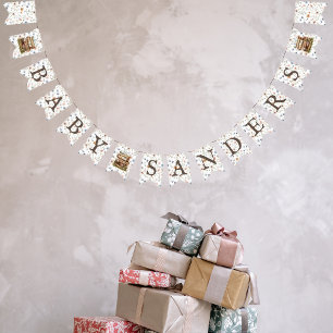 Banderines Nuevo capítulo - Pila de libros de flores silvestr