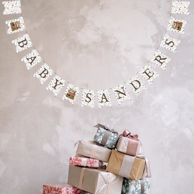 Banderines Nuevo capítulo - Pila de libros de flores silvestr (Subido por el creador)