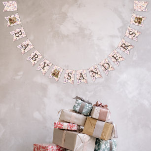 Banderines Nuevo capítulo - Pila de libros de flores silvestr