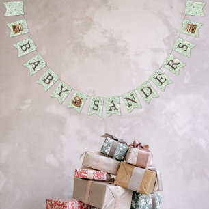 Banderines Nuevo capítulo - Pila de libros de flores silvestr