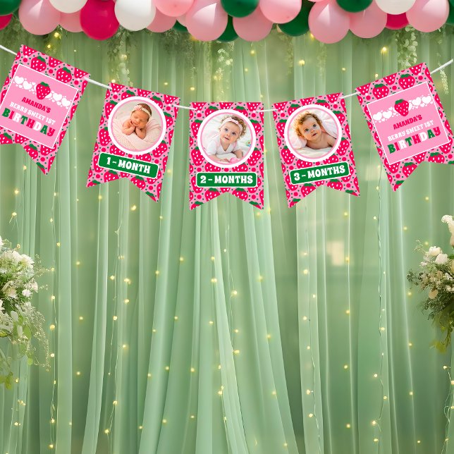 Banderines Strawberry First Birthday Celebration Photo (Subido por el creador)