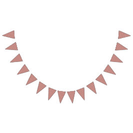 Banderines Tejidos rojos y rosas sobre una alfombra con estam