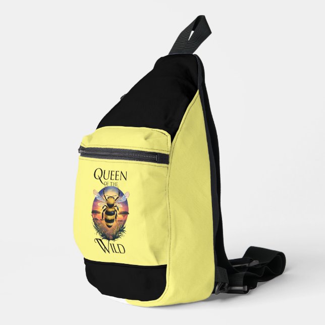 Bandolera Abeja majestuosa: Reina de lo salvaje (Esquina derecha)