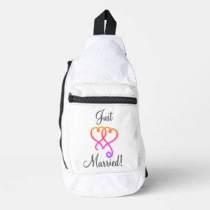 Bandolera Acaba de Casarse Dos Corazones de Arcoíris Enlazad