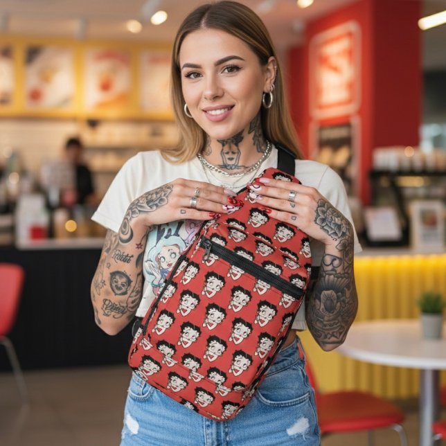 Bandolera Betty Sling Bag (Subido por el creador)