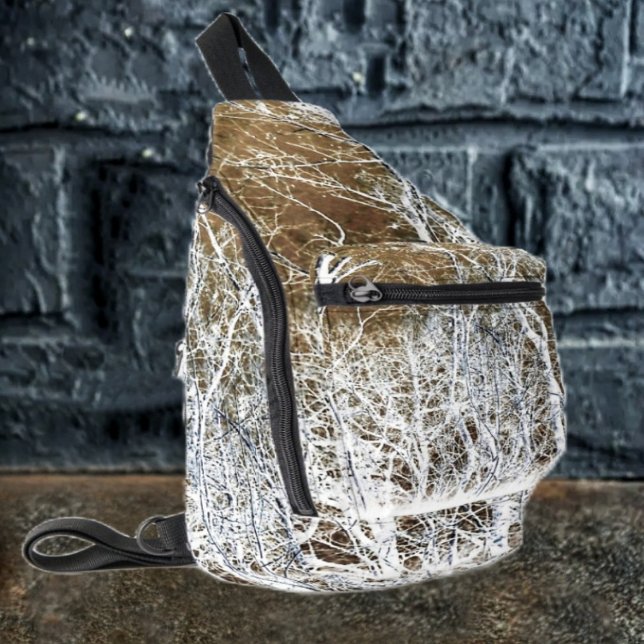 Bandolera Bosque esquelético (This eery-looking sling bag, is just right, for carrying your essentials-to your ghostly adventures!)