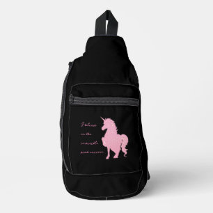 Bandolera Creo en la invisible unicornio rosa.