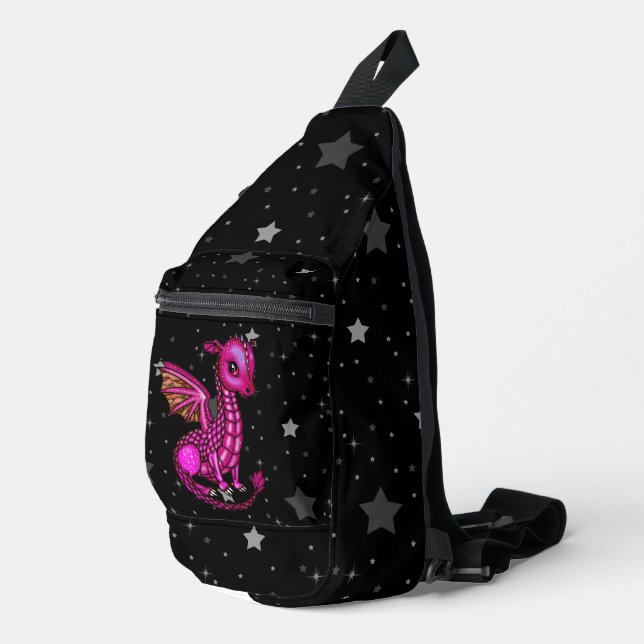 Bandolera Dragón Rosa Bebé sobre Fondo Estrellado (Esquina derecha)