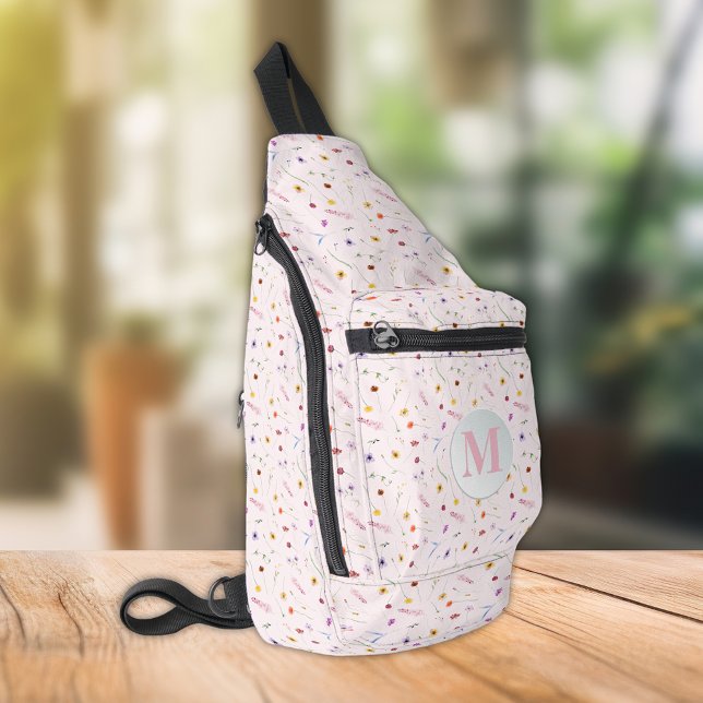 Bandolera Flores salvajes elegantes de color rosa (Stylish Delicate Wildflowers Pink Sling Bag)