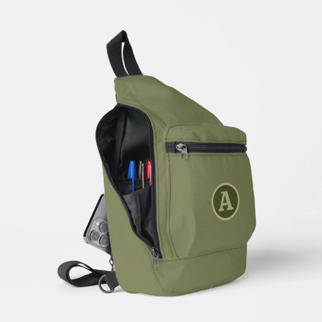 Bandolera Letra personalizada de verde militar liso de moda. (Abierto)