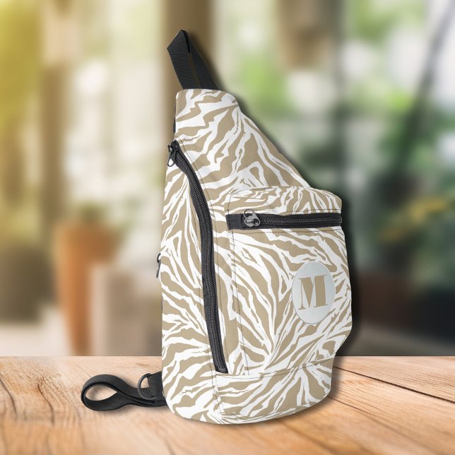 Bandolera Monogramación de la impresión de animales de cebra (Zebra Animal Print Monogrammed Sling Bag)