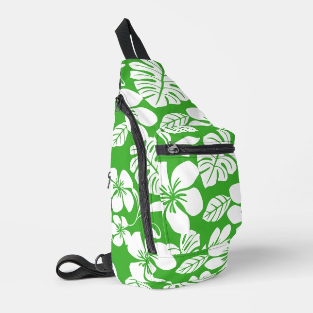 BANDOLERA PATRÓN DE BIKINI ROSA EN VERDE CÉSPED (Esquina izquierda)