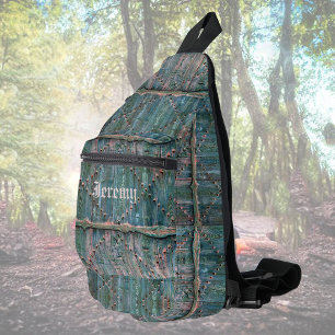 Bandolera Puerta rústica de madera y hierro en azul, persona