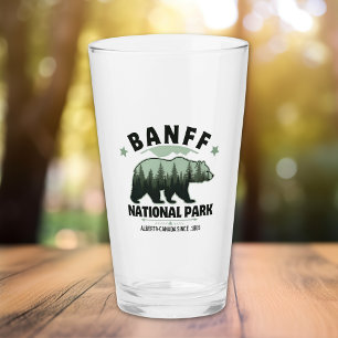 Banff National Park – Bear in the Canadian Rockies