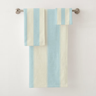 Baño azul beige toallas
