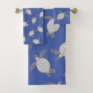 Baño azul de la tortuga gris de plata costera náut