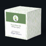 Baño y embalaje corporal caseros | Caja de aceite<br><div class="desc">Muestra su baño hecho a mano y sus productos corporales con la caja de aceite de oliva de la marca Cottage Rain. 🌿 Esta elegante caja, con un diseño sereno de aceite de oliva, es perfecta para embalar jabones, lociones y otros artículos de autocuidado. Una forma cuidada y elegante de...</div>