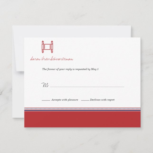 Bar Mitzvah Torah Crimson Reply Card Invitación (Anverso)