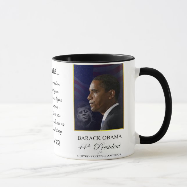 Barack Obama con Jack Kennedy - taza del campanero (Derecha)