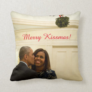 Barack y Michelle feliz Kissmas - almohada