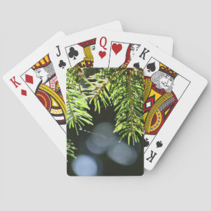 Baraja De Cartas Agujas de pino con bokeh
