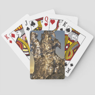 Baraja De Cartas Amanecer dorado visto a través de la formación de 