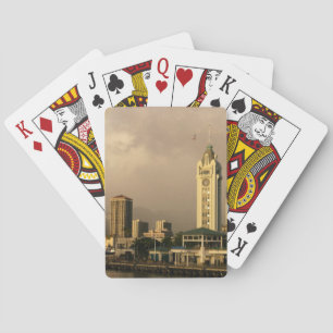 Baraja De Cartas Arcoíris sobre Honolulu, Hawái, EE. UU. 2