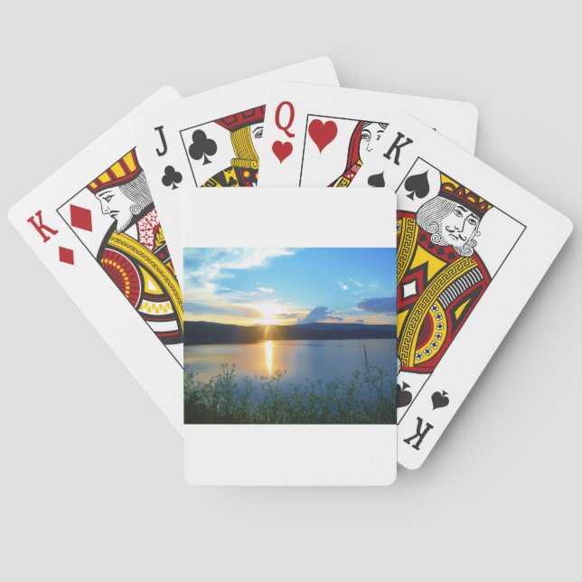 Baraja De Cartas Atardecer azul en el lago (Reverso)